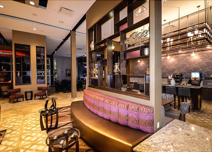 Best Western Plus St. John's Airport Hotel&Suites
